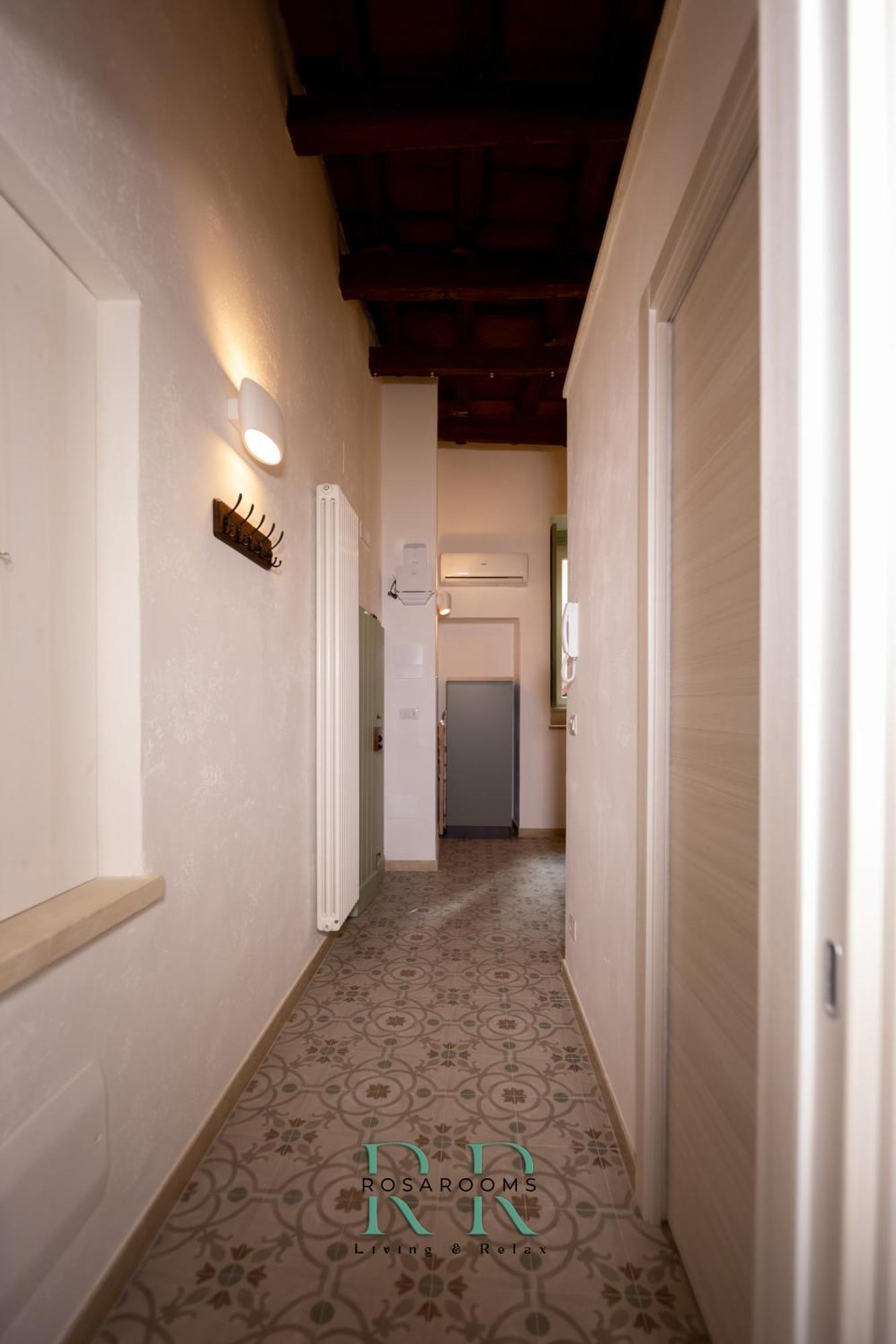 Rosa Rooms - Living & Relax - Family House 비쉘리에 외부 사진