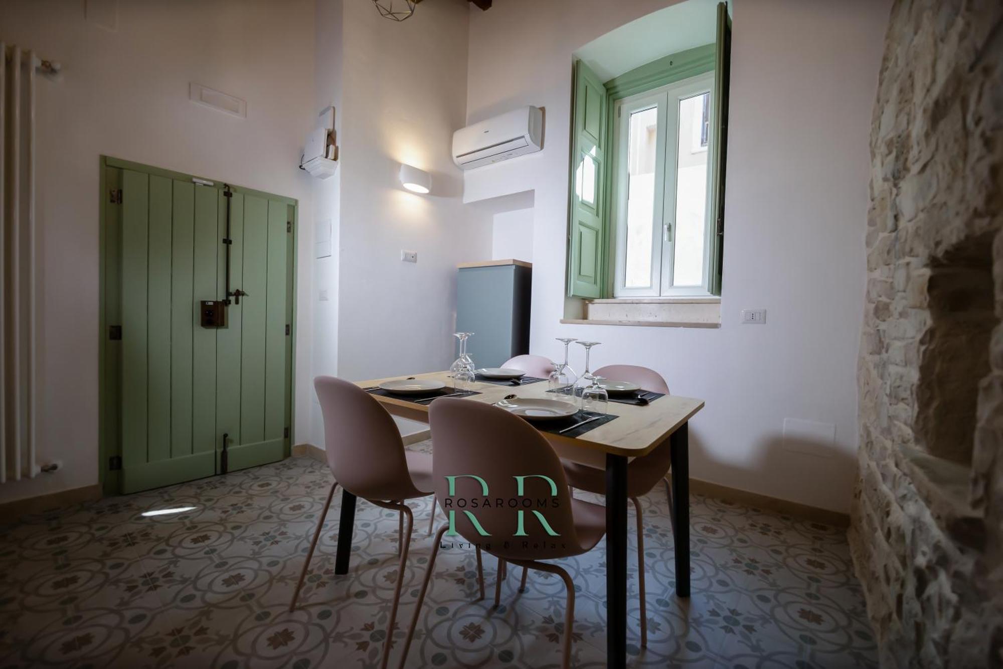 Rosa Rooms - Living & Relax - Family House 비쉘리에 외부 사진
